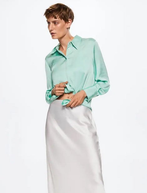 5 blusas de Mango Outlet por menos de 20 euros que te van a quitar el sentido