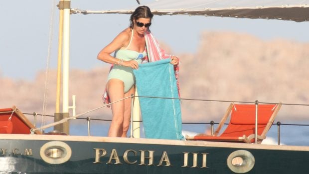 Carolina de M&oacute;naco durante sus vacaciones en Pacha III / Gtres