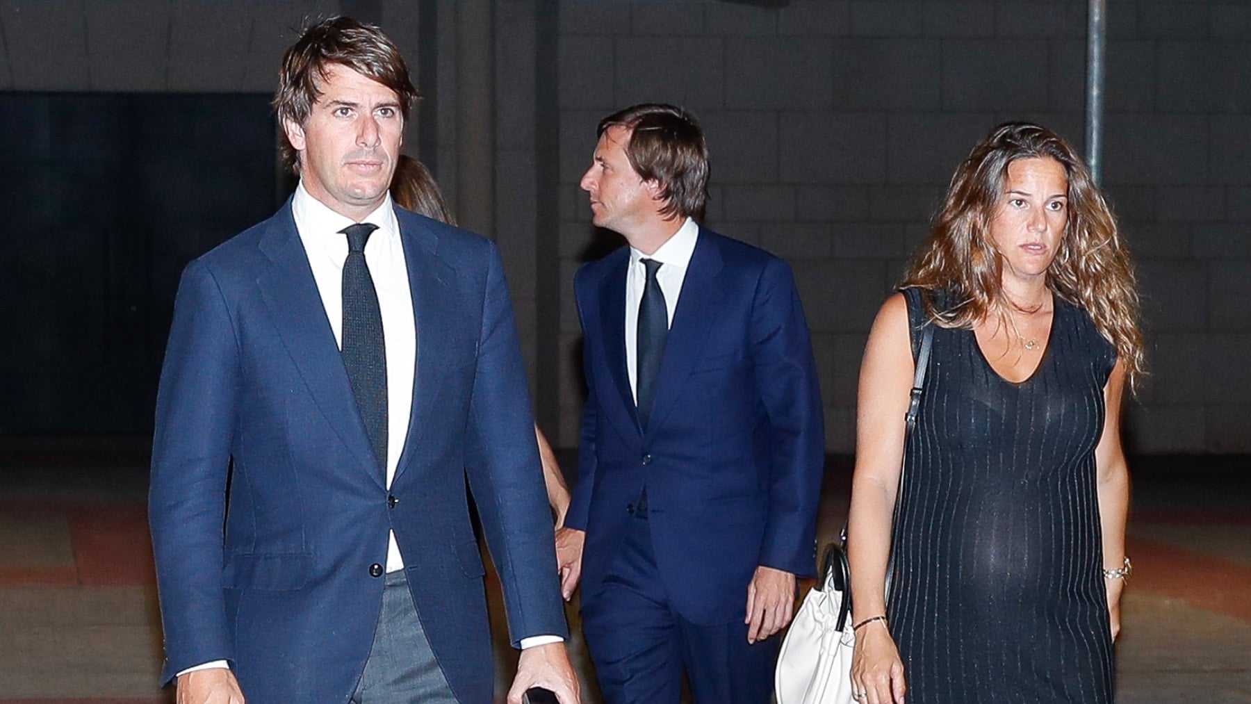 Carlos Lapique en el funeral de Marta Ch&aacute;varri/ Gtres