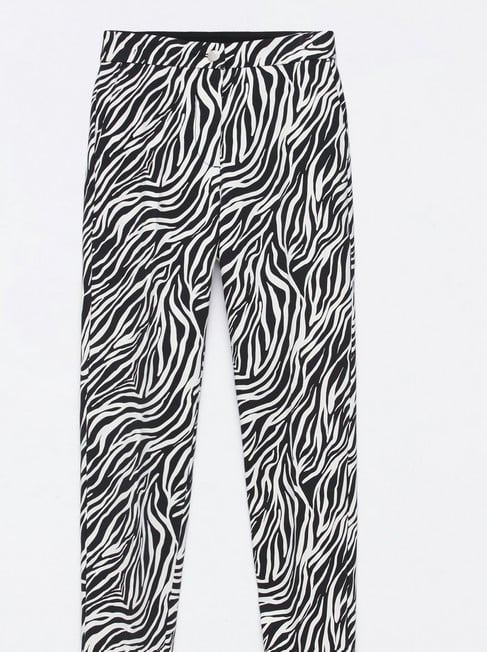 4 pantalones de Lefties c&oacute;modos, fresquitos y arreglados: sirven para todo
