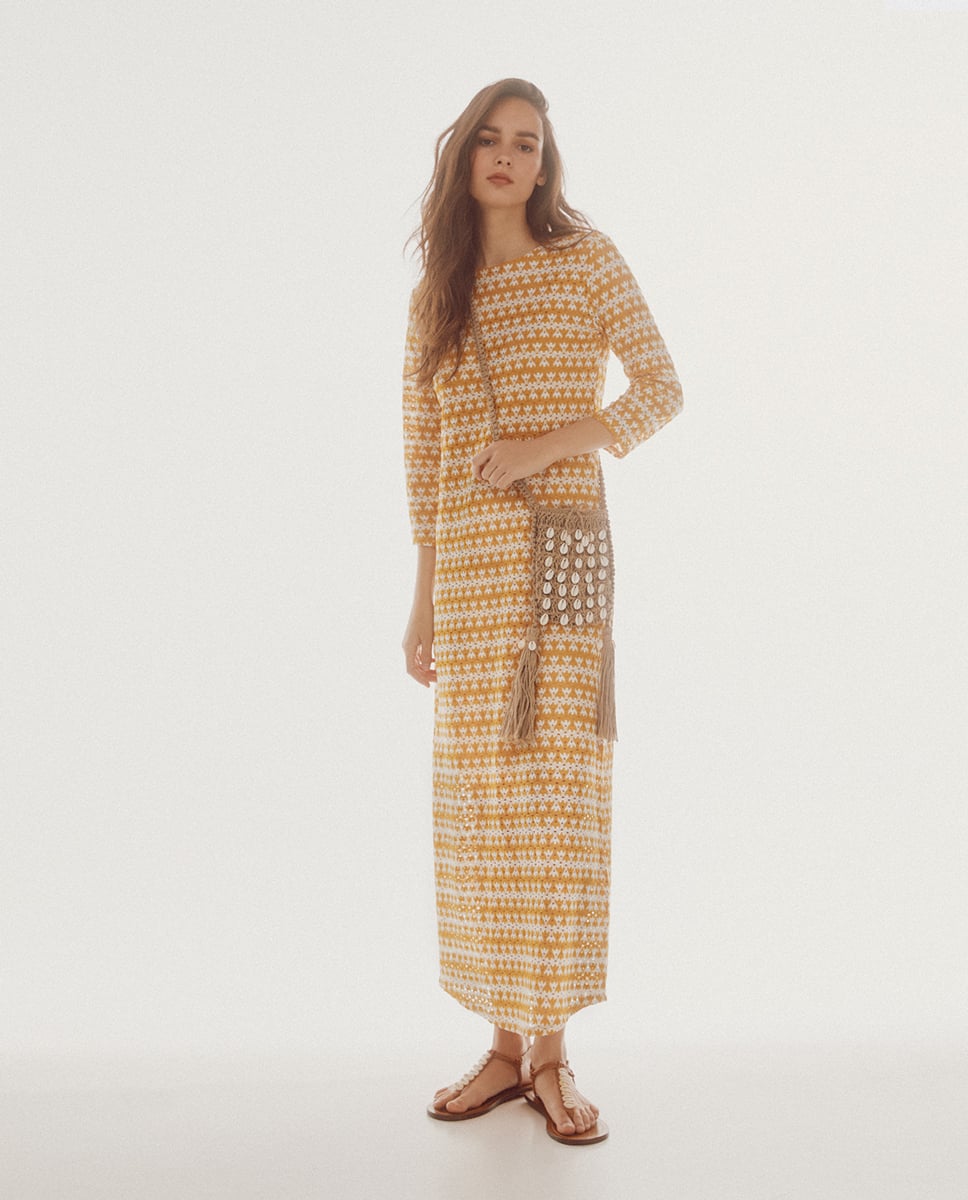 Sara Carbonero tiene este vestido de Slowlove en su armario, ahora lo podemos tener a mitad de precio, siendo un buen b&aacute;sico para toda la temporada que est&aacute; a punto de llegar