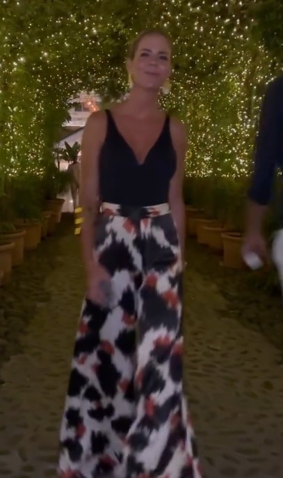 Amelia Bono tiene los pantalones palazzo más ideales para dejar terminar con buen pie las vacaciones