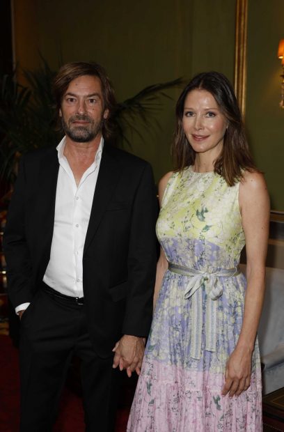 Esther Do&ntilde;a y el juez Pedraz en un evento / Gtres