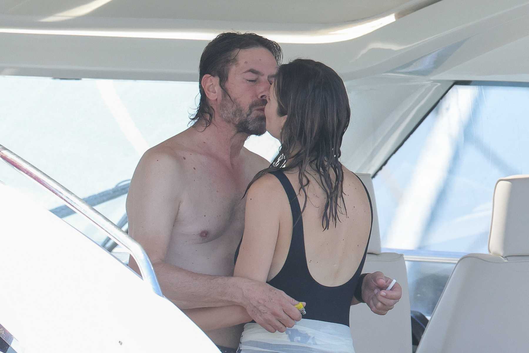 Esther Do&ntilde;a y el juez Pedraz en Ibiza / Gtres