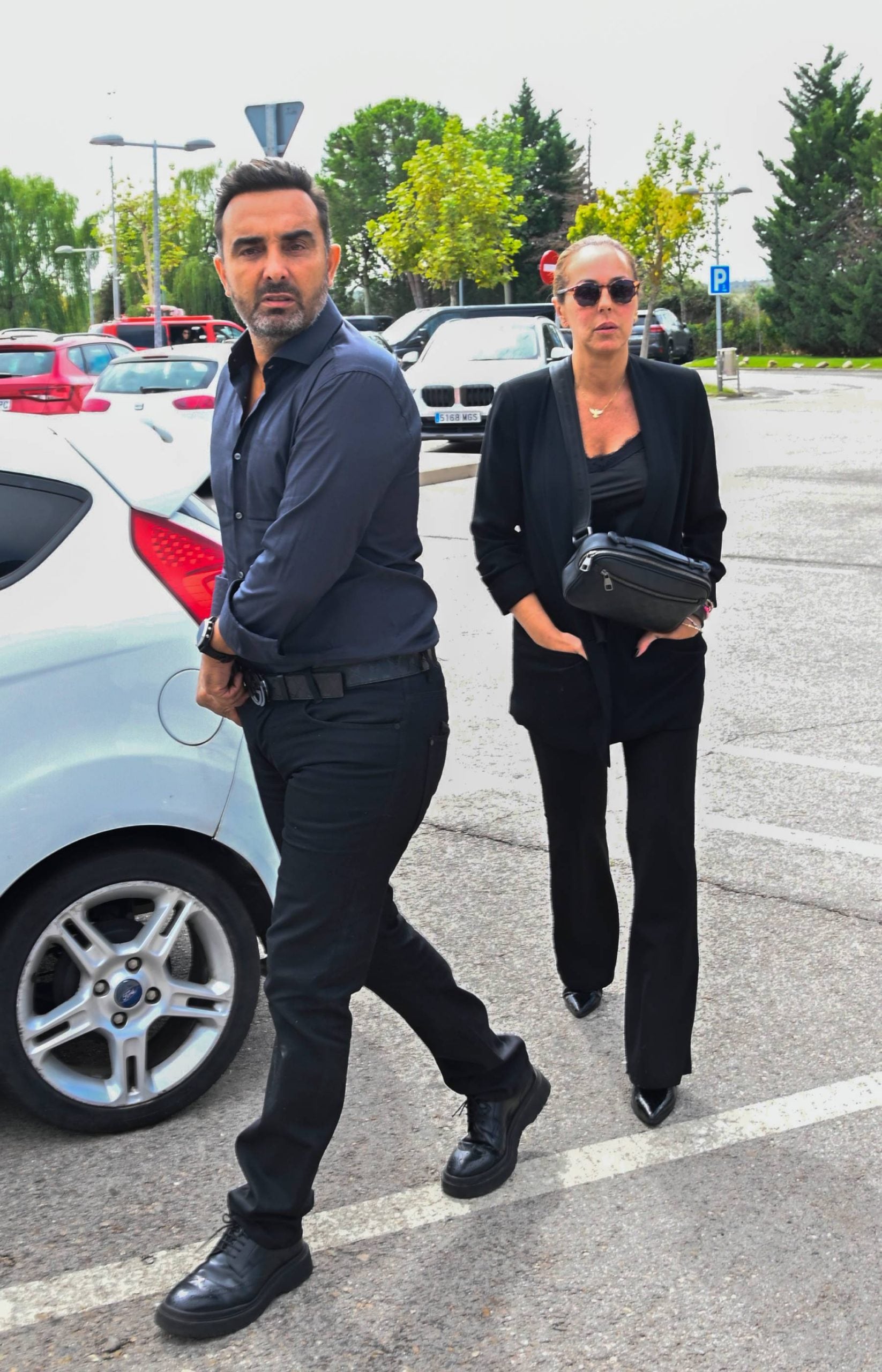 Rocío Carrasco y Fidel Albiac llegan a la capilla ardiente de María Teresa Campos/ Gtres