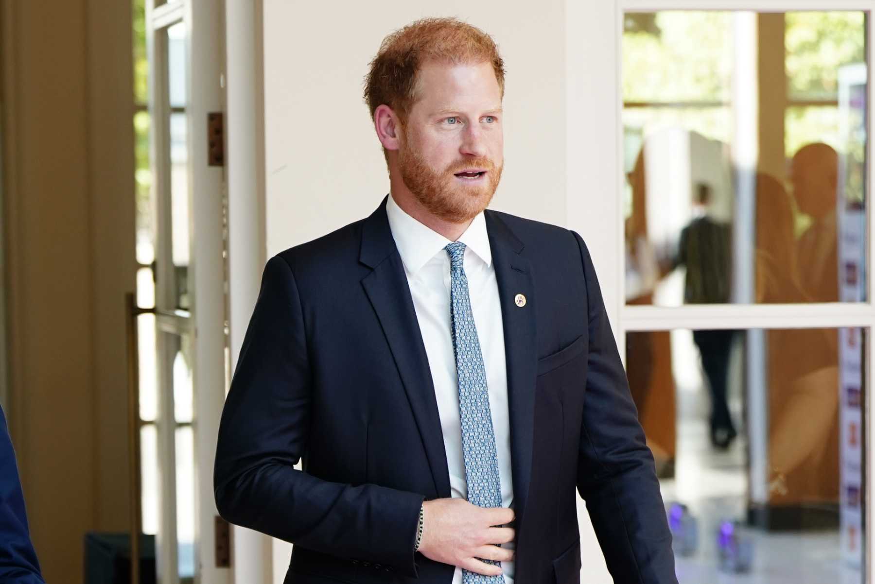 El pr&iacute;ncipe Enrique durante la entrega de unos premios en Londres / Gtres
