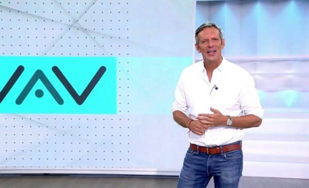 Joaqu&iacute;n Prat presentando 'Vamos a ver' / Telecinco