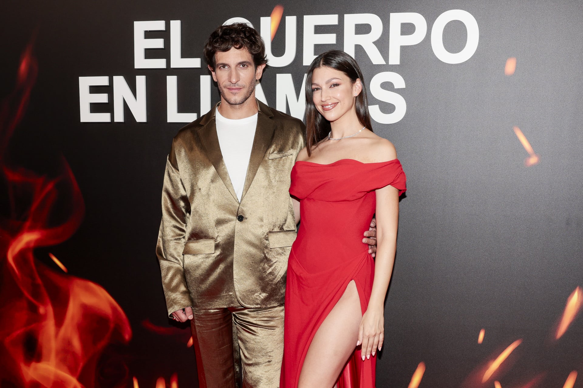 Quim Gutierrez y Úrsula Corberó en la presentación de 'El Cuerpo en Llamas' / Gtres