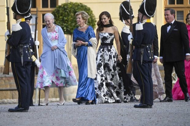 Varios de los asistentes al jubileo de Carlos Gustavo de Suecia / Gtres