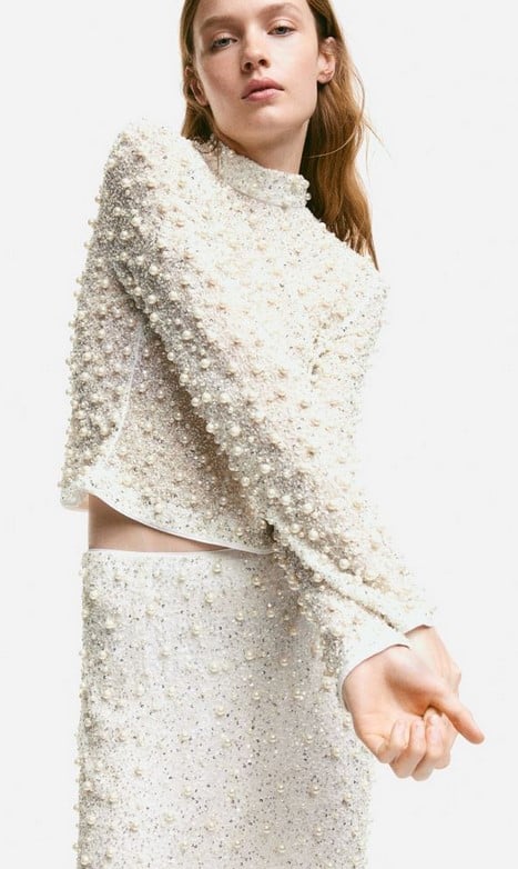 El total look que est&aacute; enloqueciendo a todas las influencers es de H&M pero podr&iacute;a ser de lujo