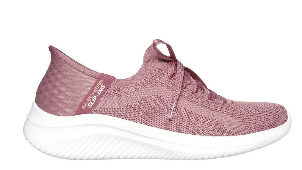 Las Skechers más cómodas con el color más bonito que le darán un toque sofisticado a todos tus looks deportivos