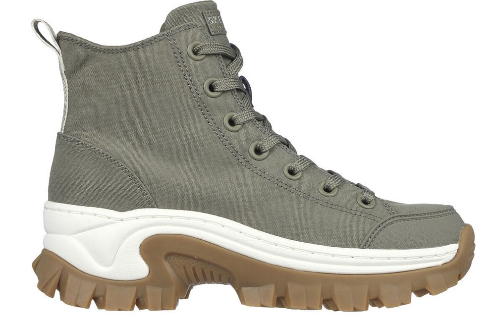 Quedan incre&iacute;bles con vaqueros: las deportivas-bota de Skechers que nos han conquistado