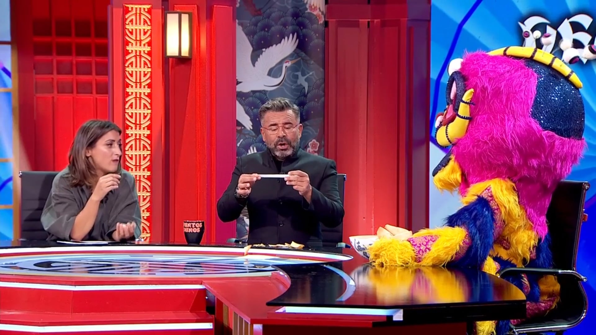 Jorge Javier V&aacute;zquez y Susi Caramelo en 'Cuentos Chinos' / Telecinco