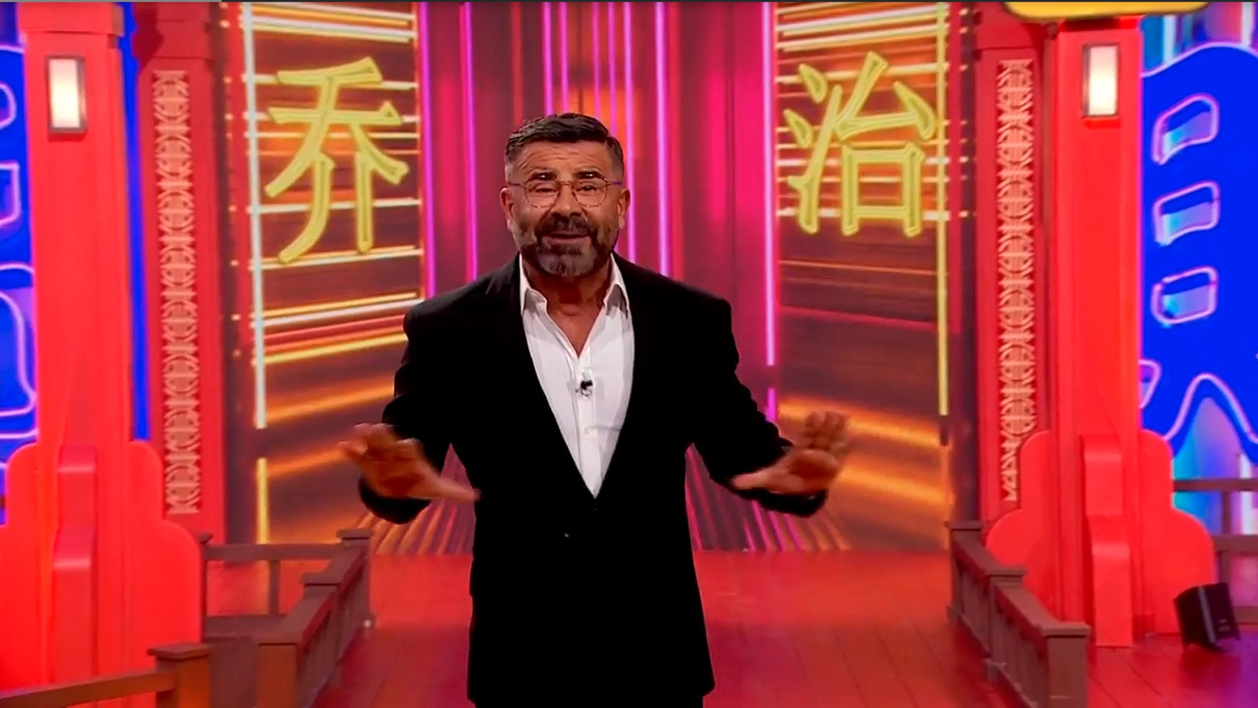 Jorge Javier V&aacute;zquez en 'Cuentos chinos' / Telecinco