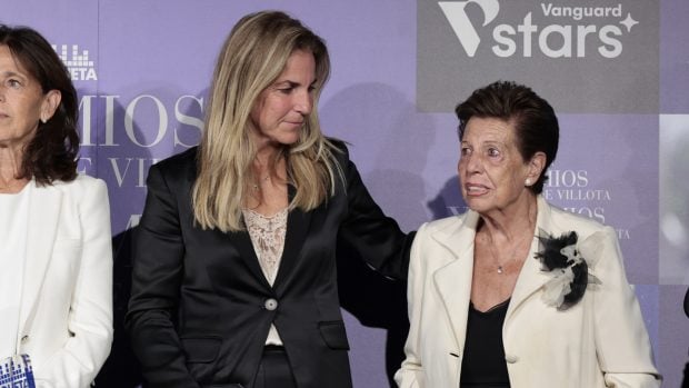 Arantxa S&aacute;nchez Vicario junto a su madre / Gtres