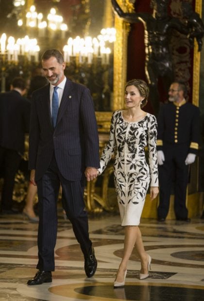 La Reina Letizia en el D&iacute;a de la Hispanidad en 2016 / Gtres