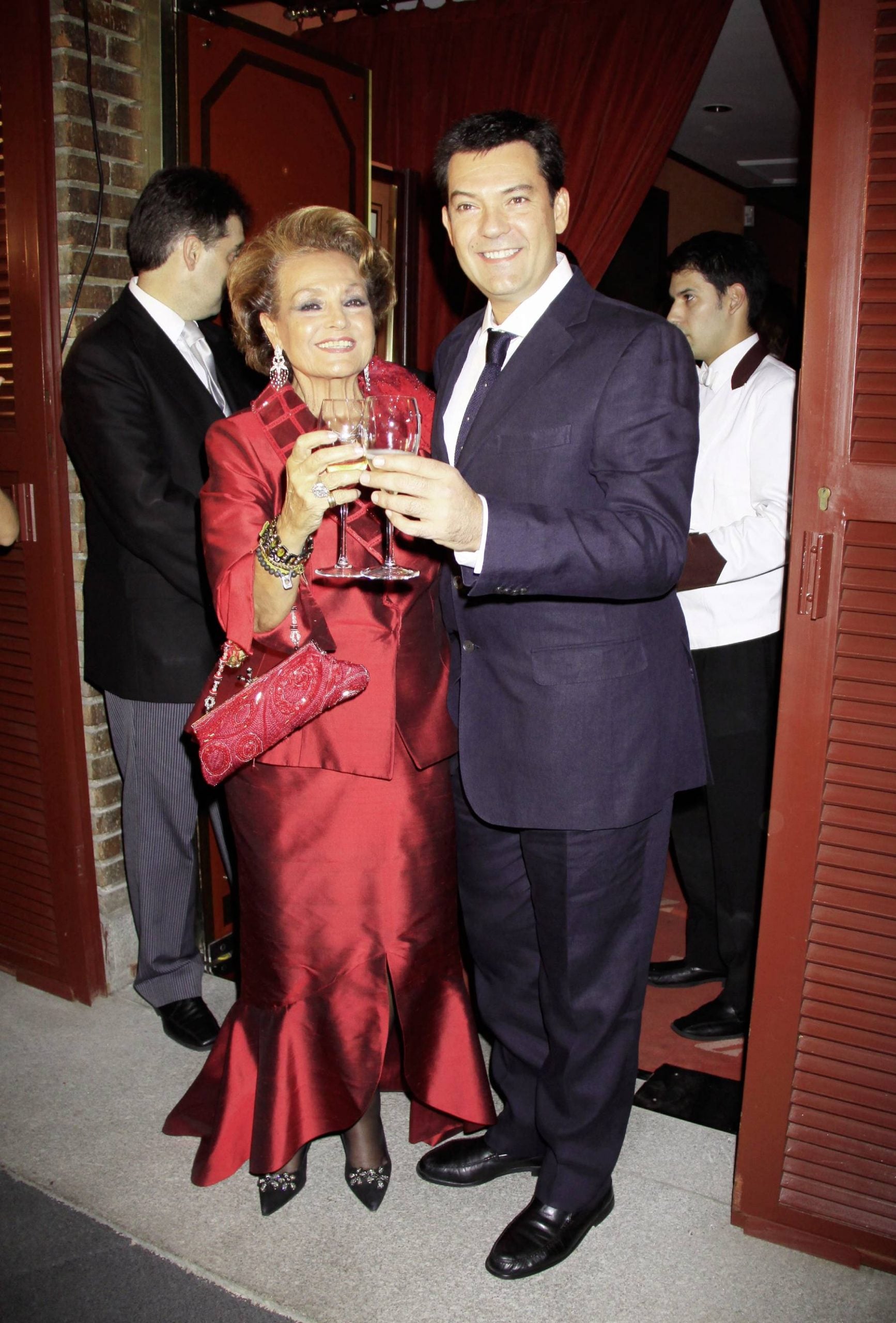 Augusto Alguer&oacute; y Carmen Sevilla en una fiesta en Madrid / Gtres