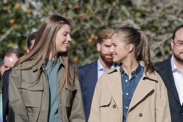 hijas reyes espa&ntilde;a, leonor de borbon, reina espa&ntilde;a, infanta sofia,