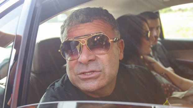 Jorge Javier V&aacute;zquez a su llegada a la boda de Isa Pantoja / Gtres