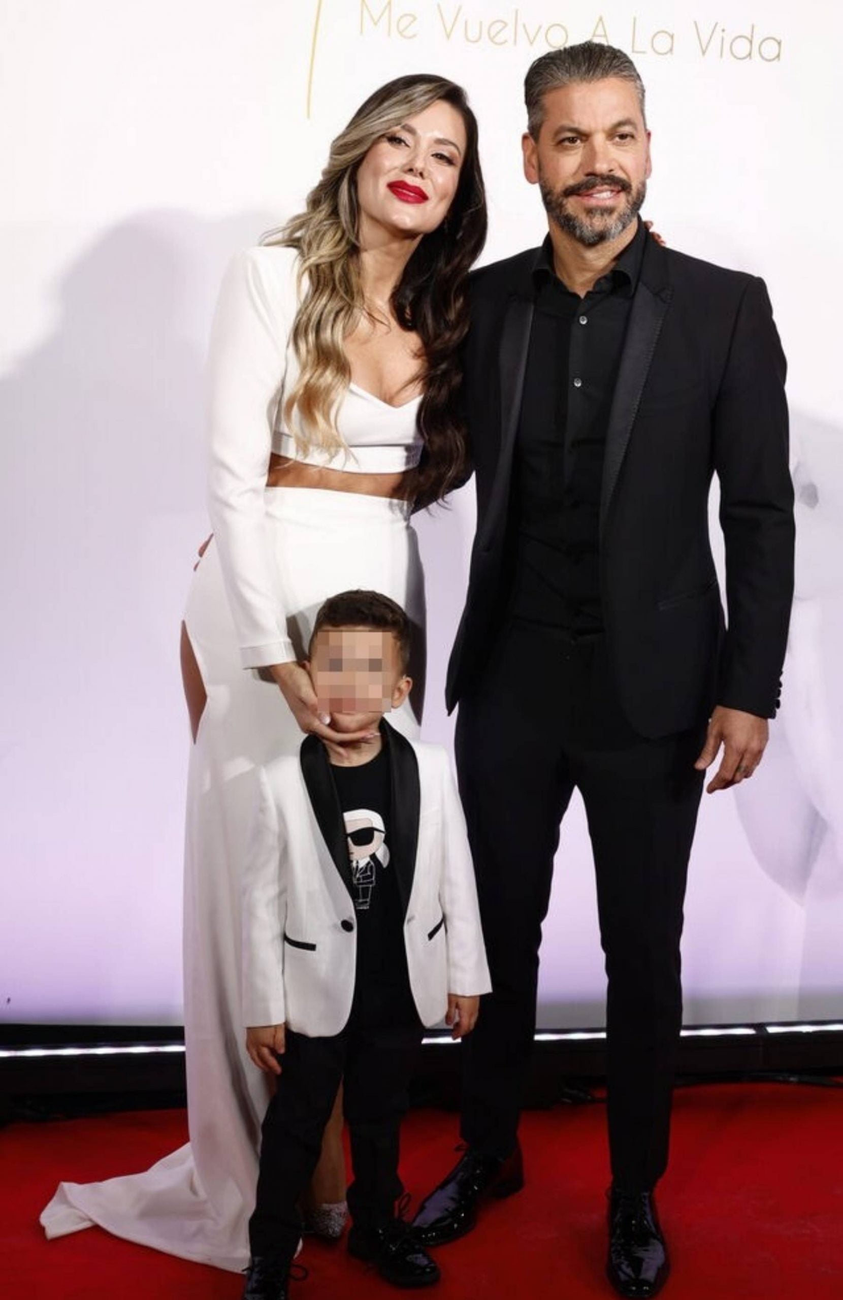 Lorena G&oacute;mez disco, Pilar Rubio y Sergio Ramos, familia Ramos