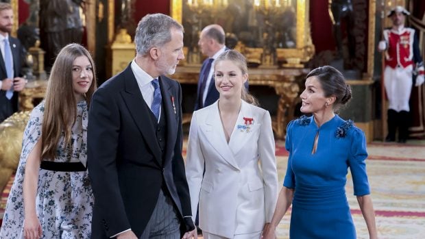Infanta Sof&iacute;a vestido alquilado, Infanta Sof&iacute;a jura Leonor