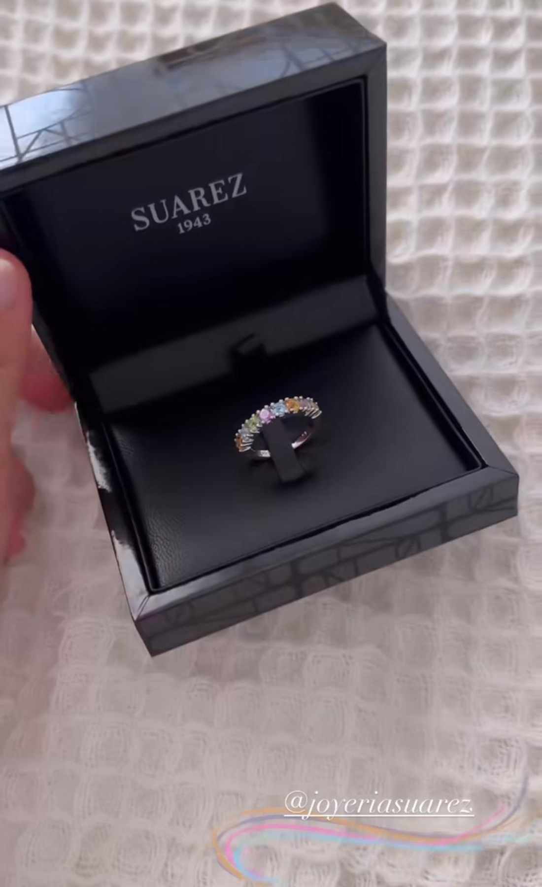 Anillo Suarez, regalo boda Marta Pombo