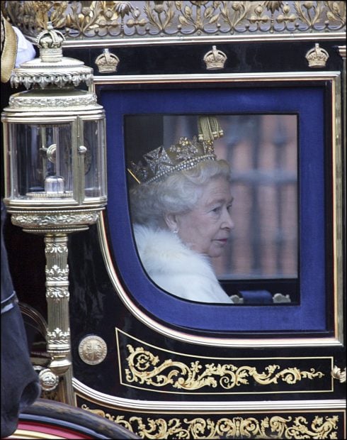 Reina Isabel diadema