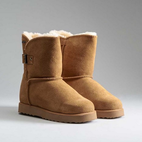 Son iguales que las UGG y much&iacute;simo m&aacute;s baratas. Merkal tiene las botas que todas buscamos