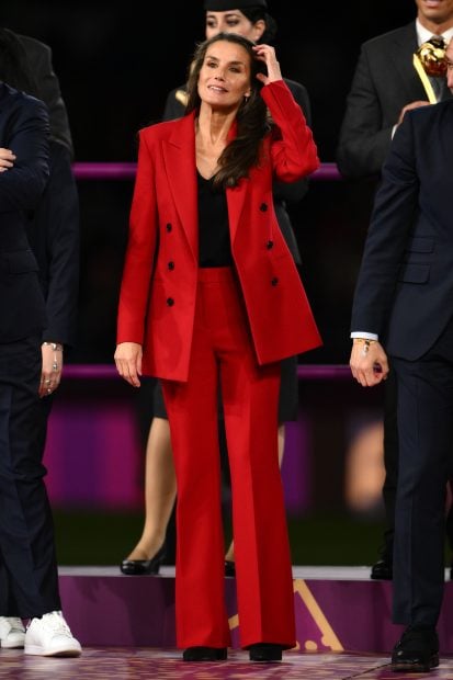 Reina Letizia sastre rojo