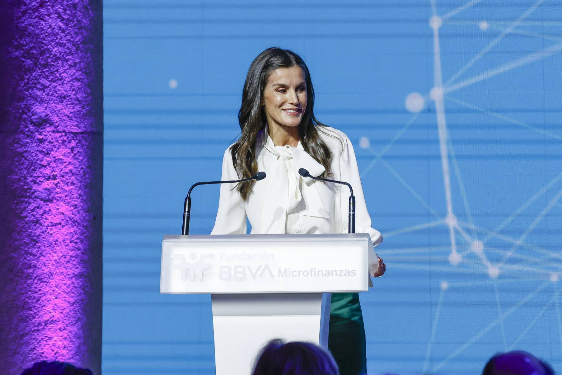 La Reina Letizia durante uno de sus discursos / Gtres