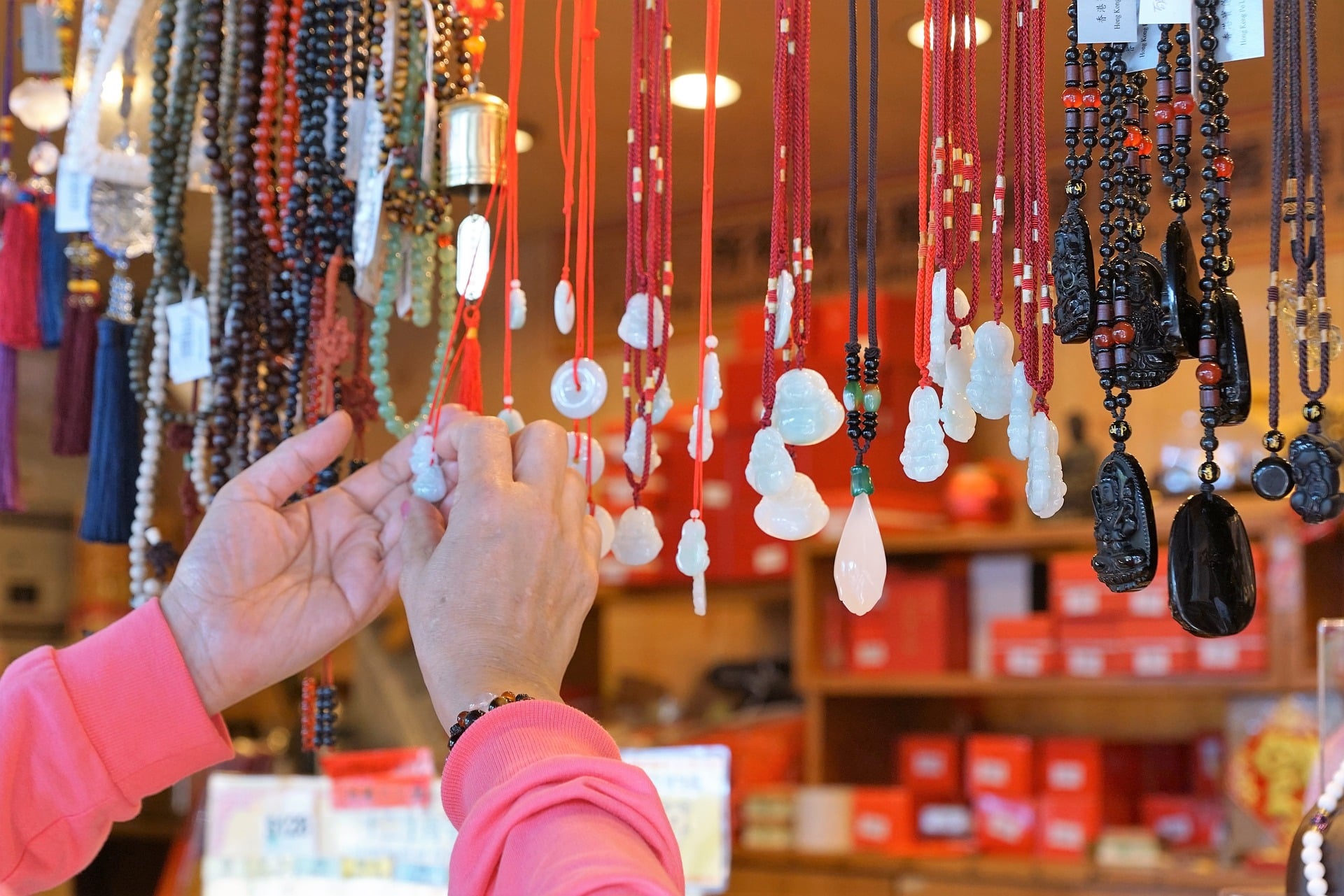 ¿Por qué todo el mundo habla del mercadillo de Majadahonda? Hasta Paula Echevarría compra allí