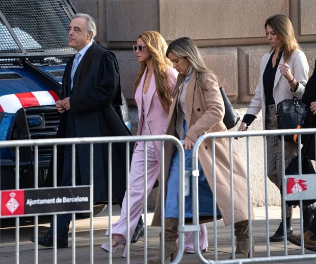 Shakira hacienda, Shakira audiencia Barcelona, Shakira deuda espa&ntilde;a