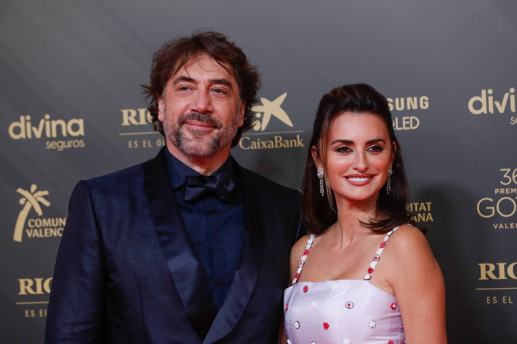 Javier Bardem y Pen&eacute;lope Cruz, Bardem y Joaqu&iacute;n Torres, burofax Bardem y Torres 