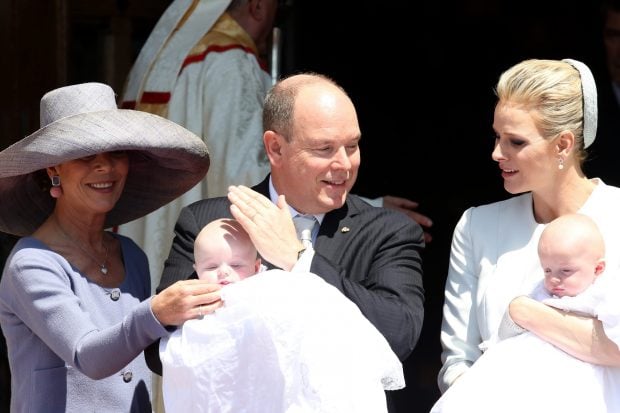 Hijos Alberto de Mónaco, Mellizos Mónaco, Carolina de Mónaco