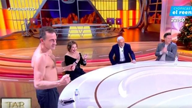 Alessandro Lequio, Alessandro Lequio desnudo Ana Rosa Quintana