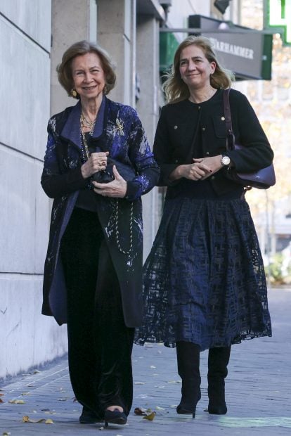 infanta Elena, Reina Sof&iacute;a, infanta Cristina