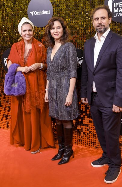Isabel D&iacute;az Ayuso, Sebasti&aacute;n Yatra