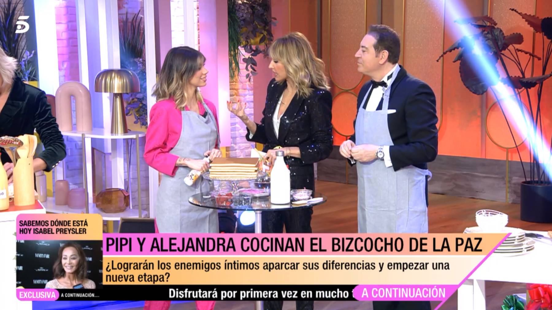 Alejandra Rubio, Mar&iacute;a Teresa Campos, Navidad Campos, traje rosa Alejandra Rubio