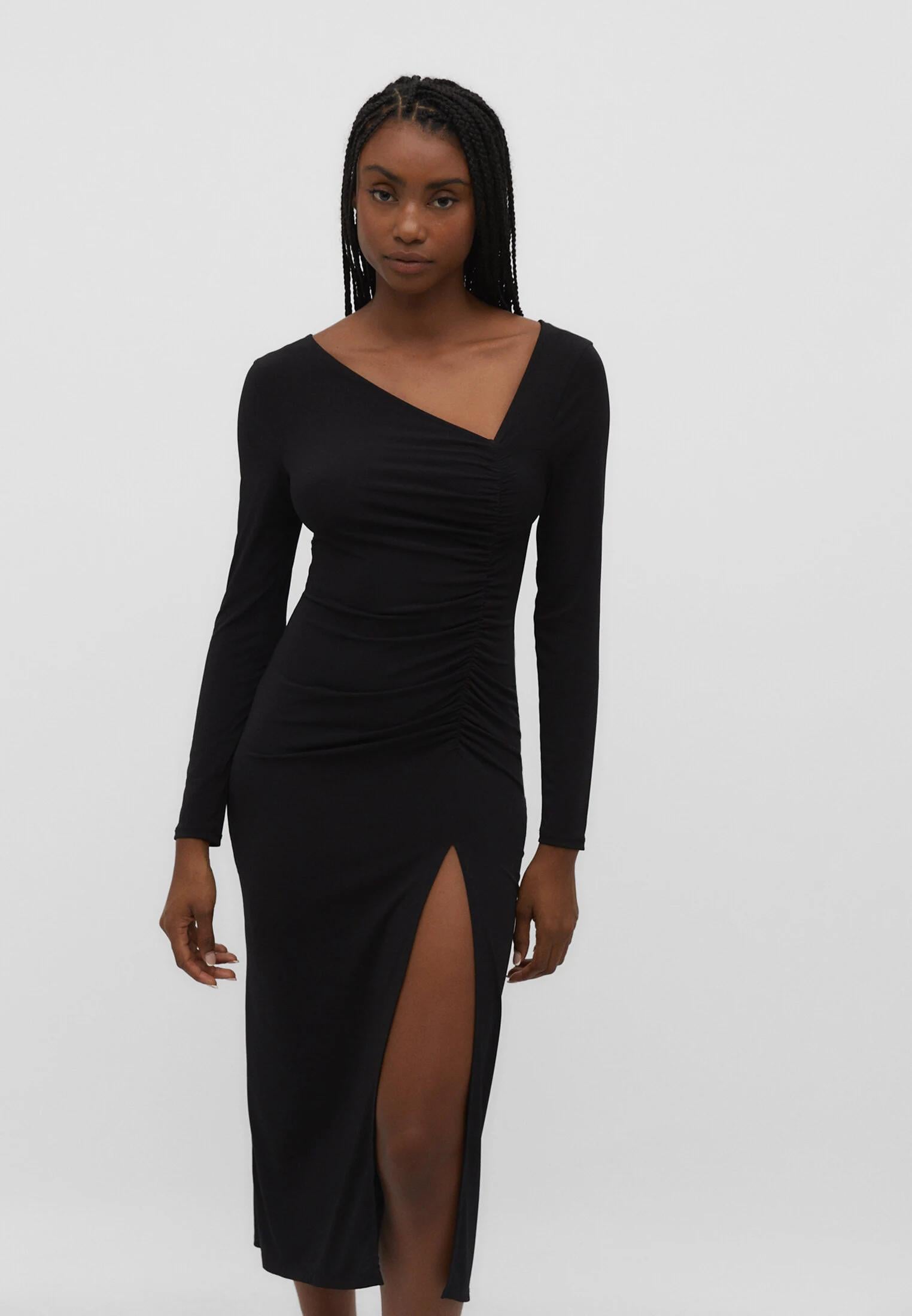 15 vestidos de Nochevieja de Stradivarius para ser la estrella de año nuevo