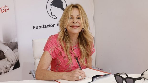 Ana Obreg&oacute;n, Alessandro Lequio