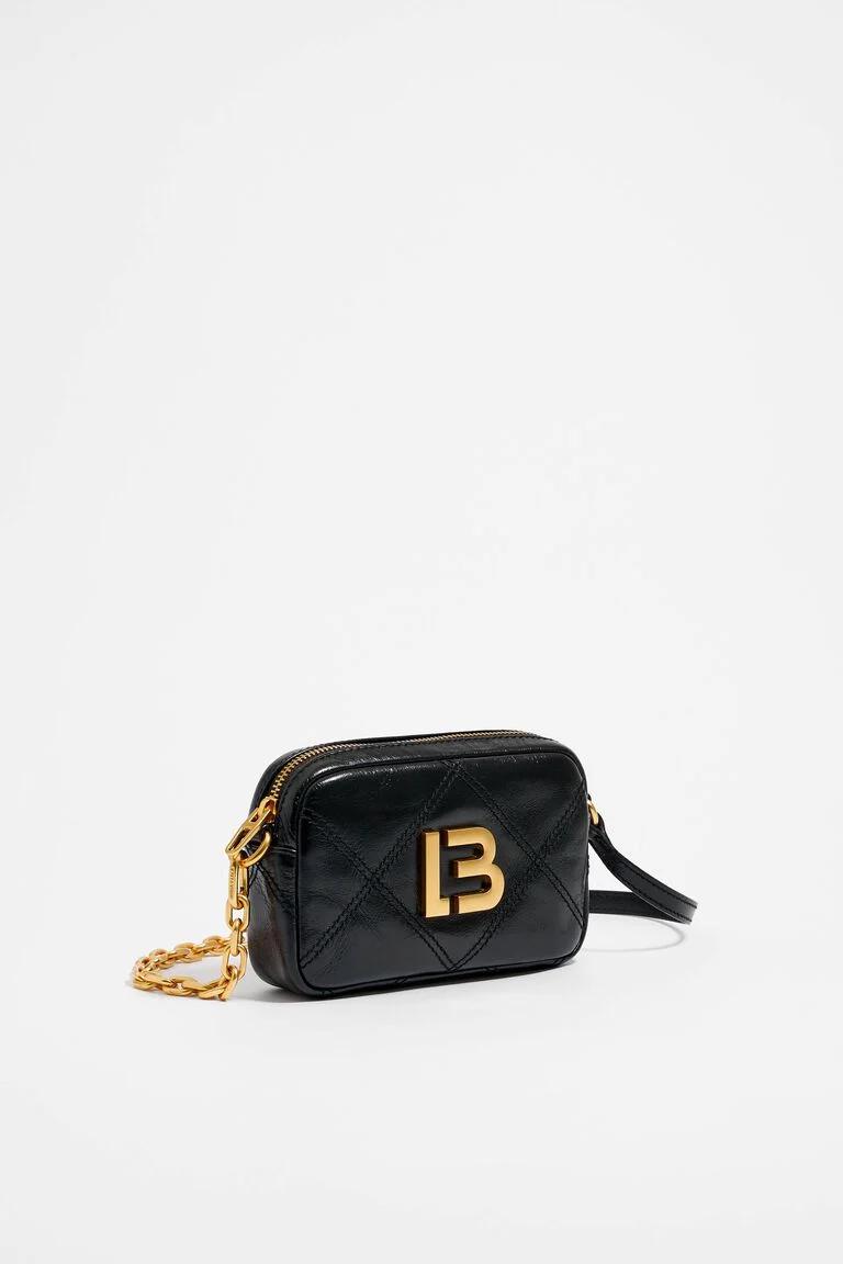 Bimba y Lola adelanta sus rebajas. Estos son los 5 bolsos de piel que merece la pena comprar