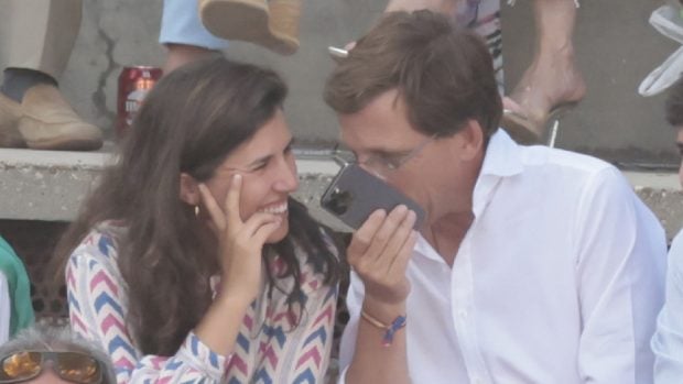 Teresa Urquijo, José Luis Martínez-Almeida