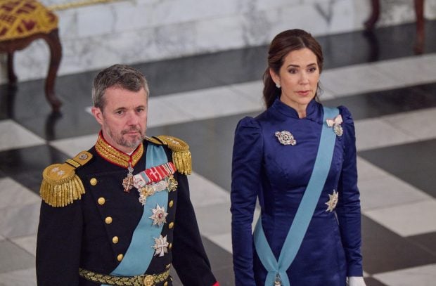 Federico de Dinamarca, rey Federico de Dinamarca, Federico de Dinamarca problemas,