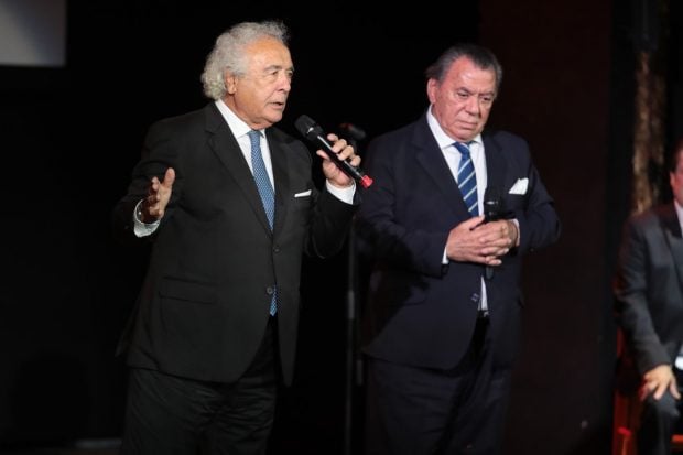 Los del R&iacute;o, Los del R&iacute;o rey juan carlos, Los del R&iacute;o super bowl, 
