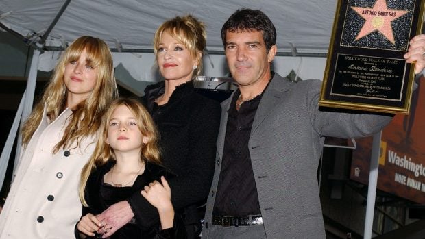 Stella del Carmen, Antonio Banderas, Melanie Griffith y Dakota Jhonson en una imagen de archivo / Gtres