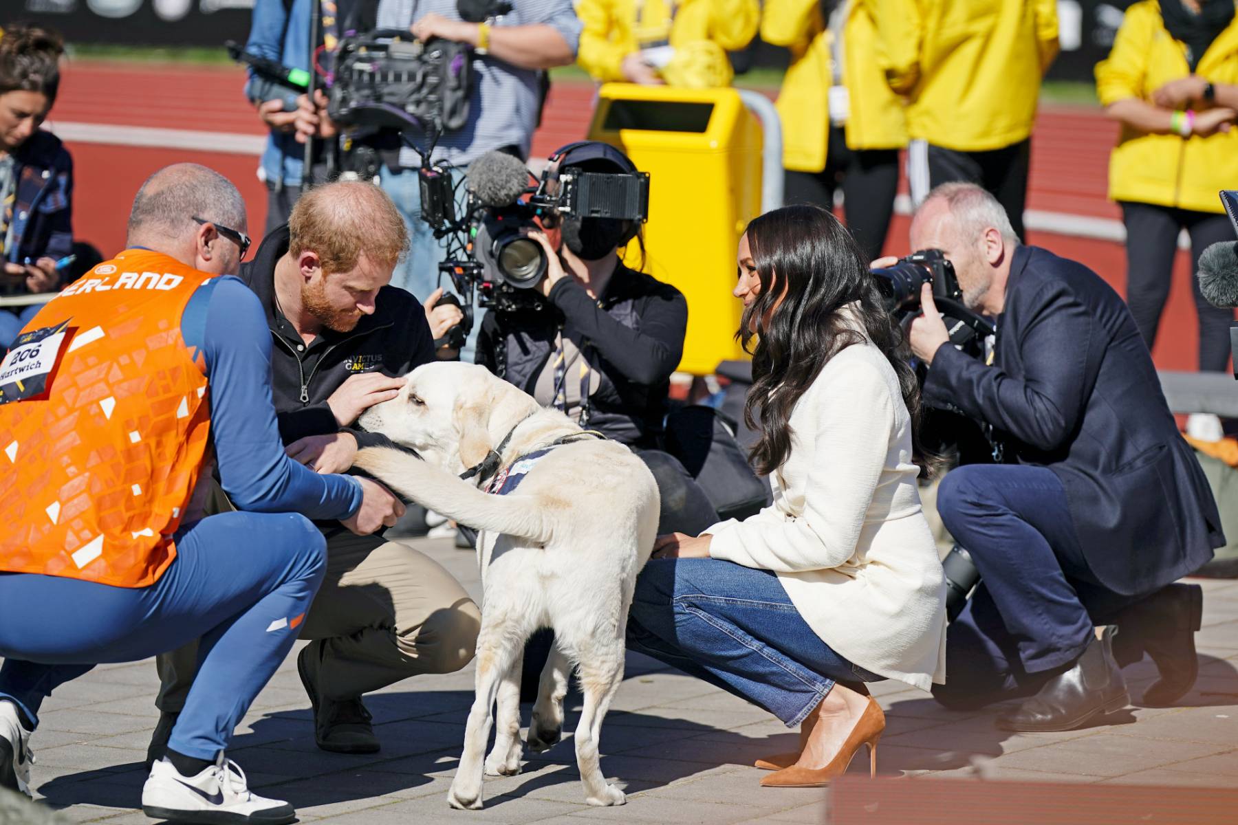 Harry Meghan Netflix, documental Harry y Meghan, pr&iacute;ncipe Enrique y Meghan 