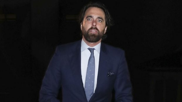 Javier Ungr&iacute;a, Elena Tablada, Supervivientes