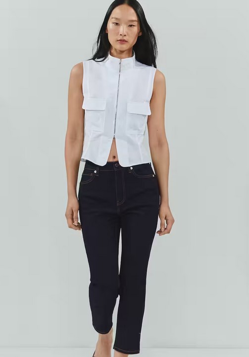 Estos son los pantalones capri de Mango ideales para ir estilosa y elegante a la vez