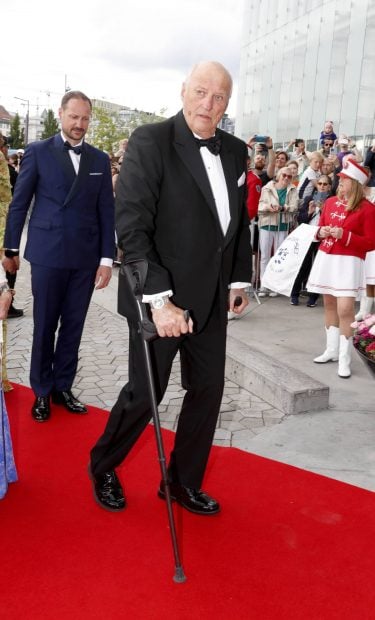 Harald de Noruega, operaci&oacute;n coraz&oacute;n
