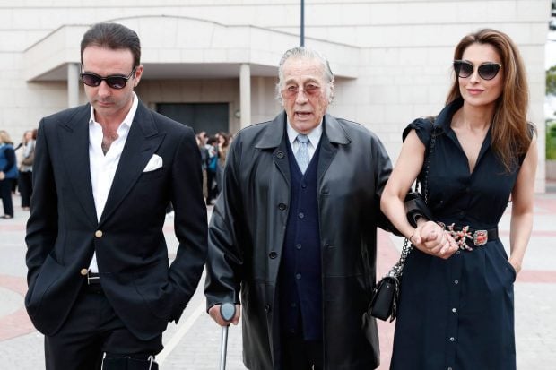 Paloma Cuevas y Luis Miguel, Luis Miguel entradas, Luis Miguel conciertos, Paloma Cuevas padre, Victoriano Valencia, Enrique Ponce